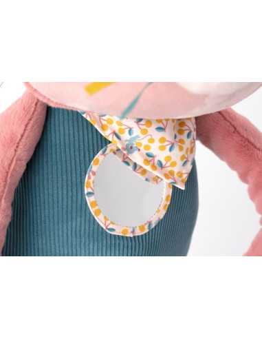 Jeanne grand chat d'activités -... Jeanne grand chat d'activités -...