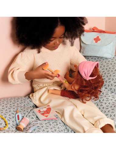 Poupée Lovely Sophie Pomea - Djeco Poupée Lovely Sophie Pomea - Djeco