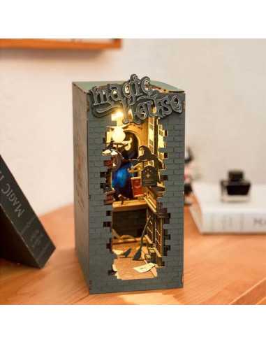Maquette Magic House Book Nook - Rolife Maquette Magic House Book Nook - Rolife