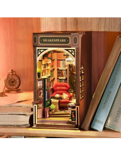 Maquette Bookstore... 2