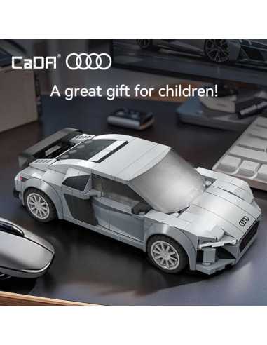 Voiture de course Audi R8 coupé 199... Voiture de course Audi R8 coupé 199...