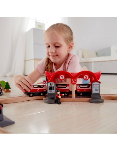 Circuit de train ville animée - Hape Circuit de train ville animée - Hape