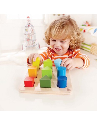 Color/é Hape Cube d activit/é et de tri E0507