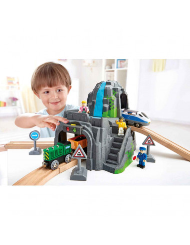 Tunnel de la montagne avec sons et... Tunnel de la montagne avec sons et...