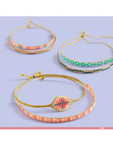 Bracelets et métier à tisser... Bracelets et métier à tisser...