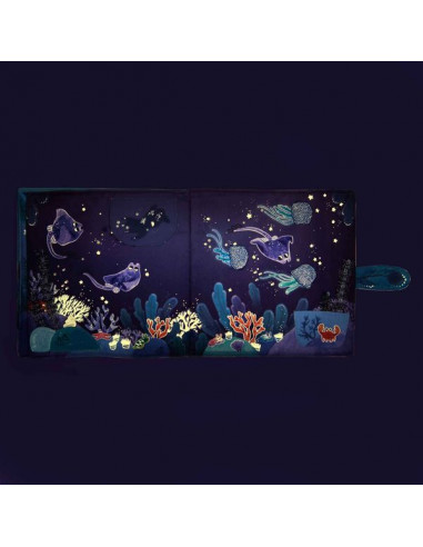 Grand livre tissu d'activités Les... Grand livre tissu d'activités Les...