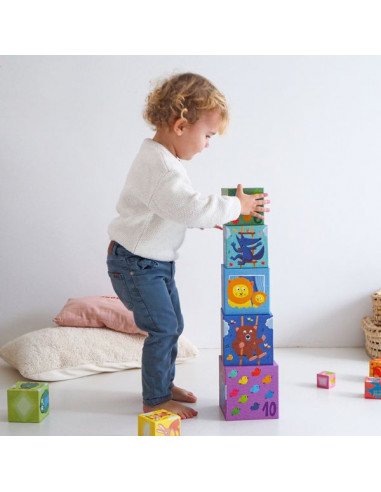 Cubes à empiler arc en ciel - Djeco Cubes à empiler arc en ciel - Djeco