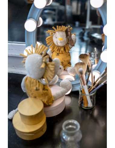 Lion musical Sous mon baobab - Moulin... Lion musical Sous mon baobab - Moulin...