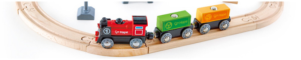 Trains et circuits en bois pour enfant