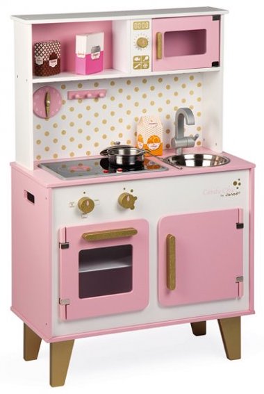 Cuisine en bois rose pour les filles