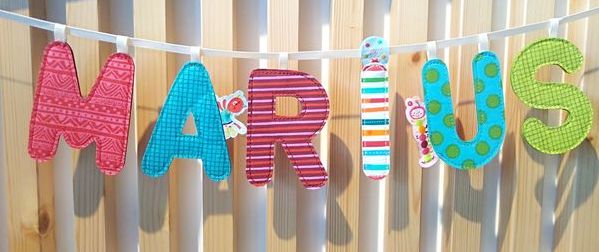 Lettre porte bébé discount