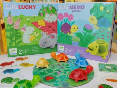 Découvrez notre sélection de jeux et jouets de bain pour les enfants de 0 à  3 ans